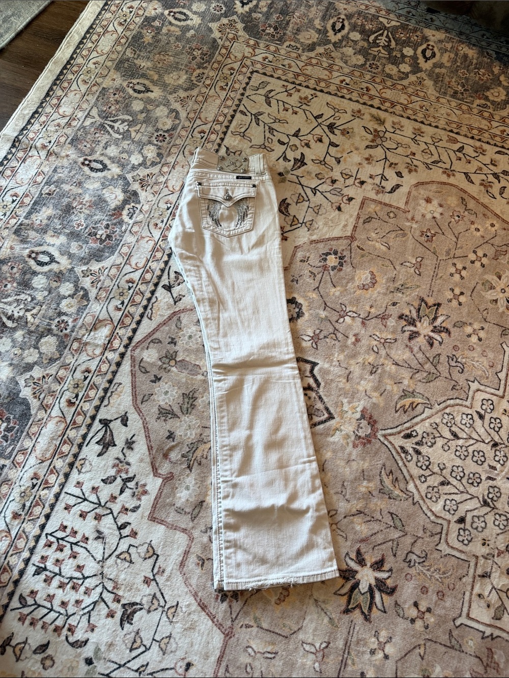 Miss Me White Bootcut Jeans Size 30 Sequin Angel Wing Bling